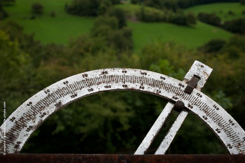 photo @angelle -outil-panoramique rapporteur d angle paysage